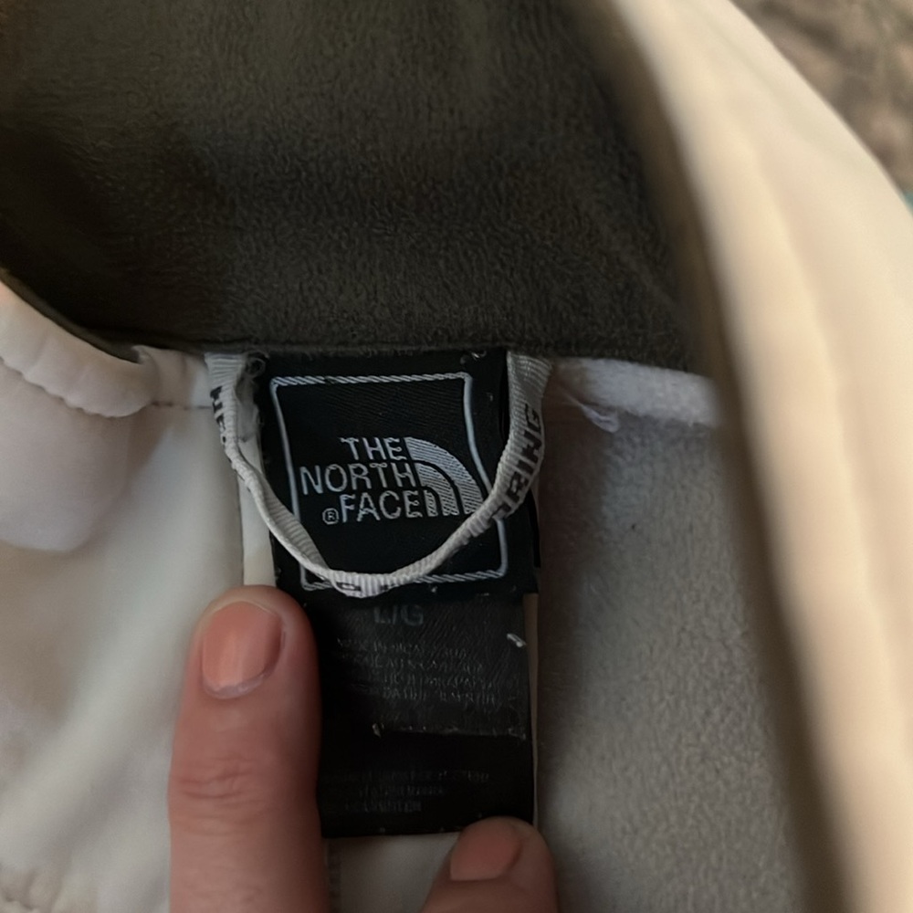 Women’s north face jacket size large - Picture 2 of 7